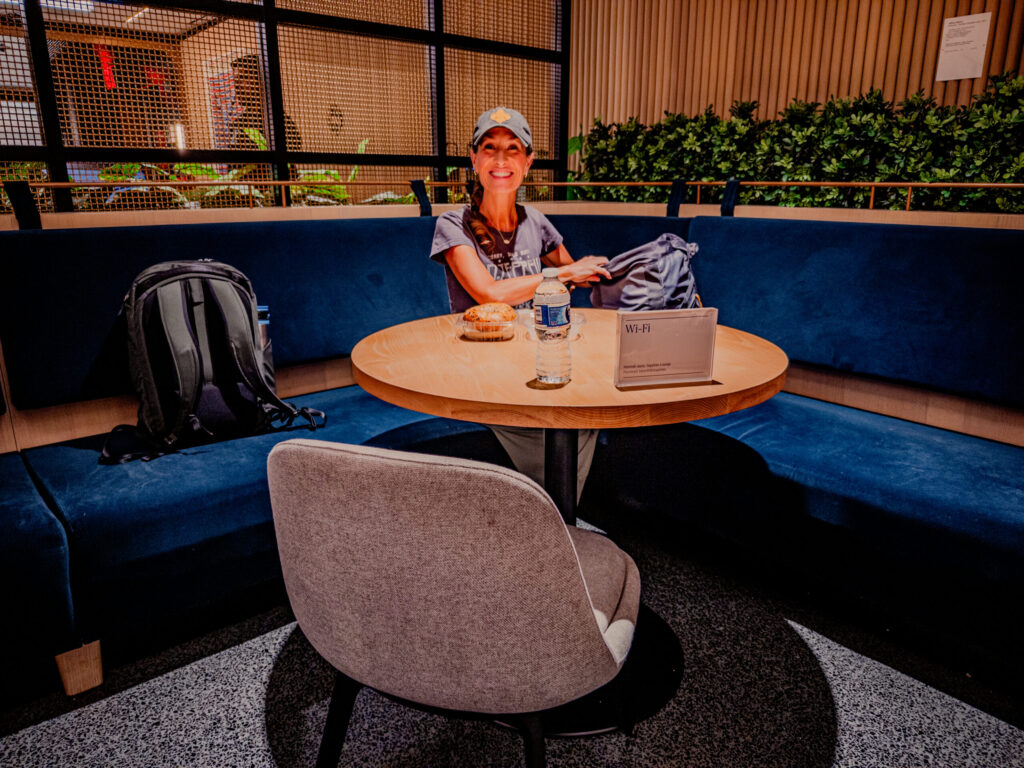 Carrie in The Chase Sapphire Lounge in La Quardia Airport (2026)